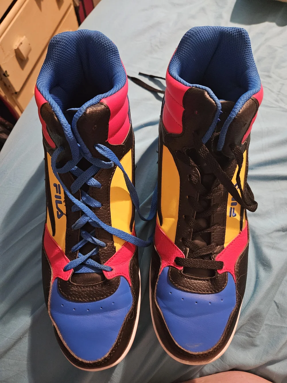 Fila Mens High-Top Sneakers in Blue, Yellow & Red